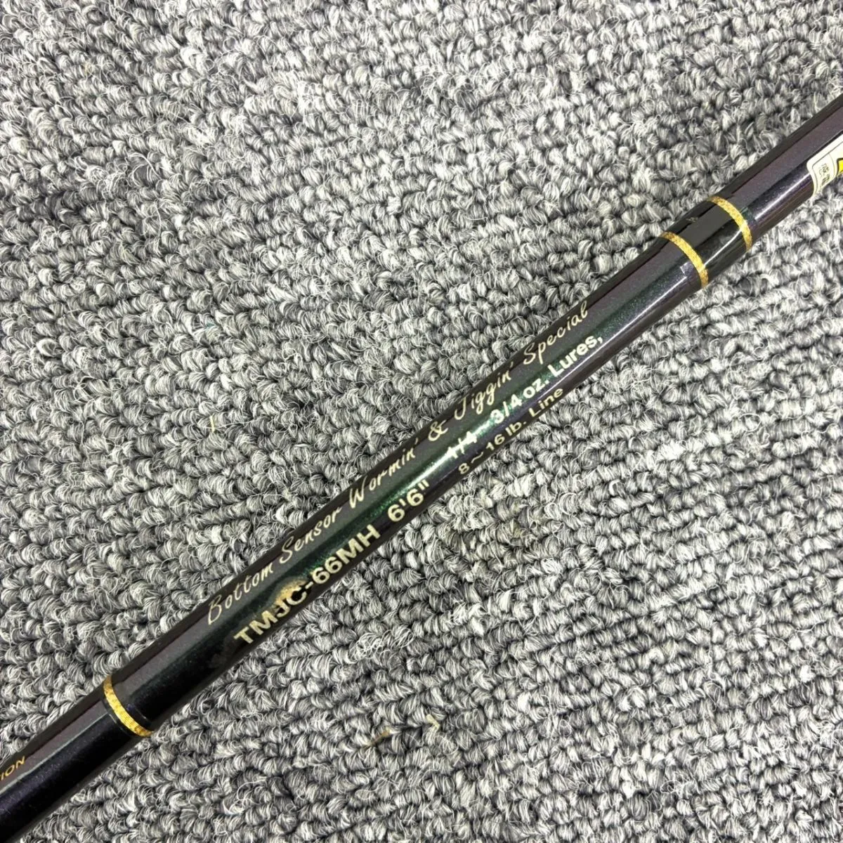 Item photo