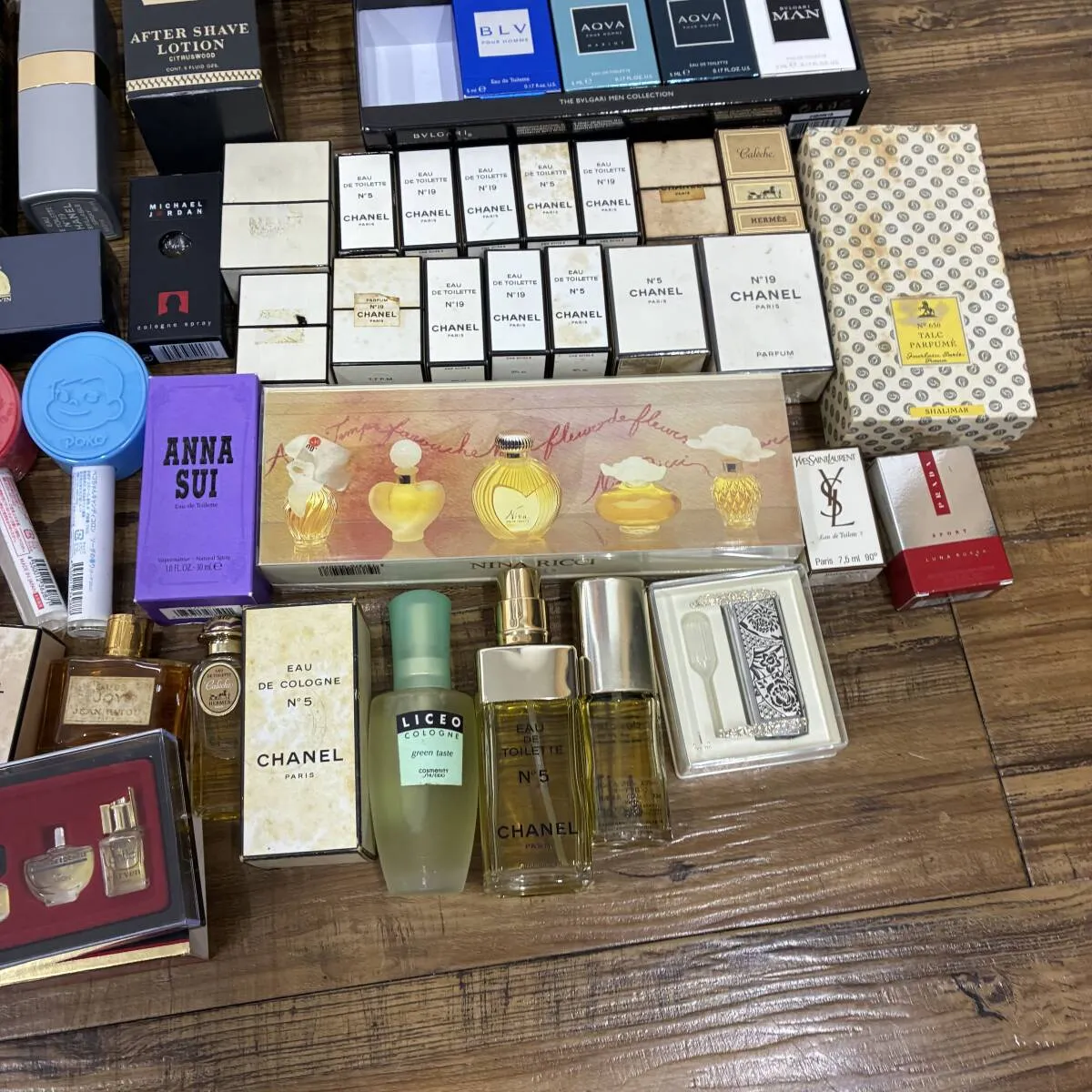 Item photo