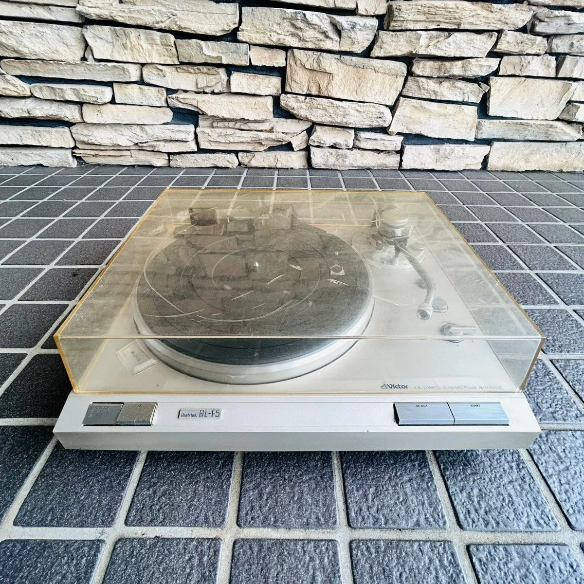 Item photo