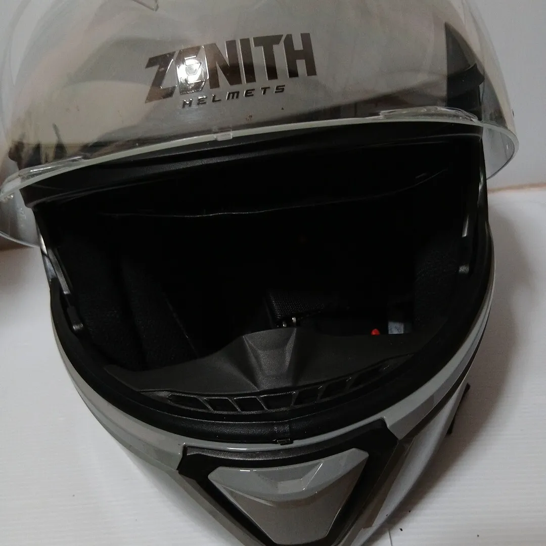 Item photo