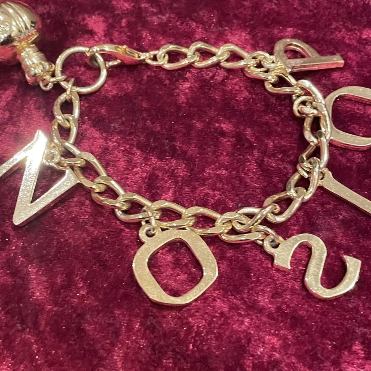 Item photo