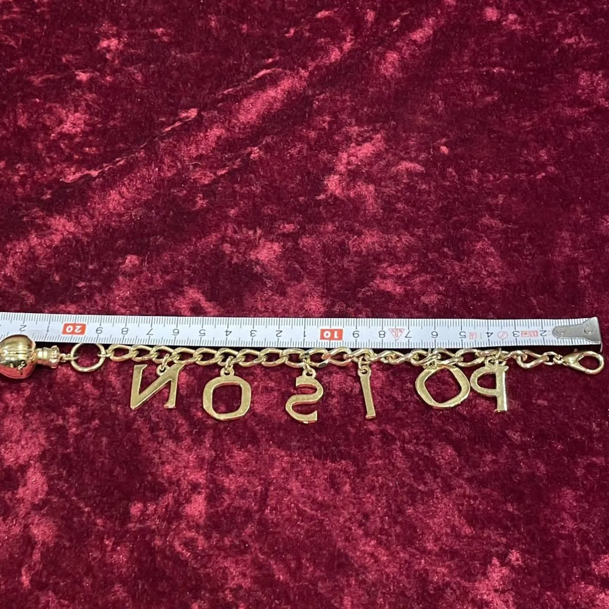 Item photo