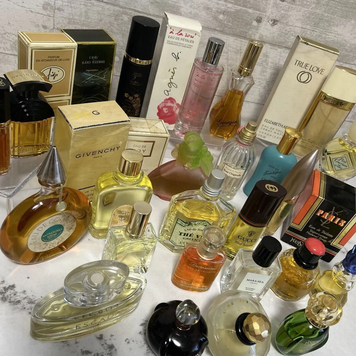 Item photo