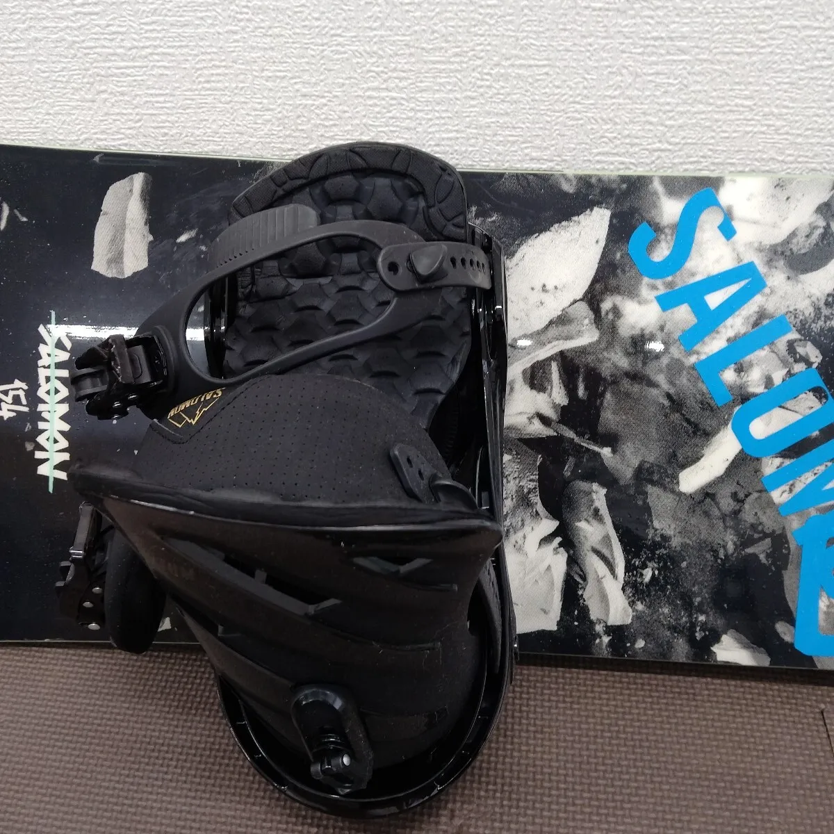 Item photo