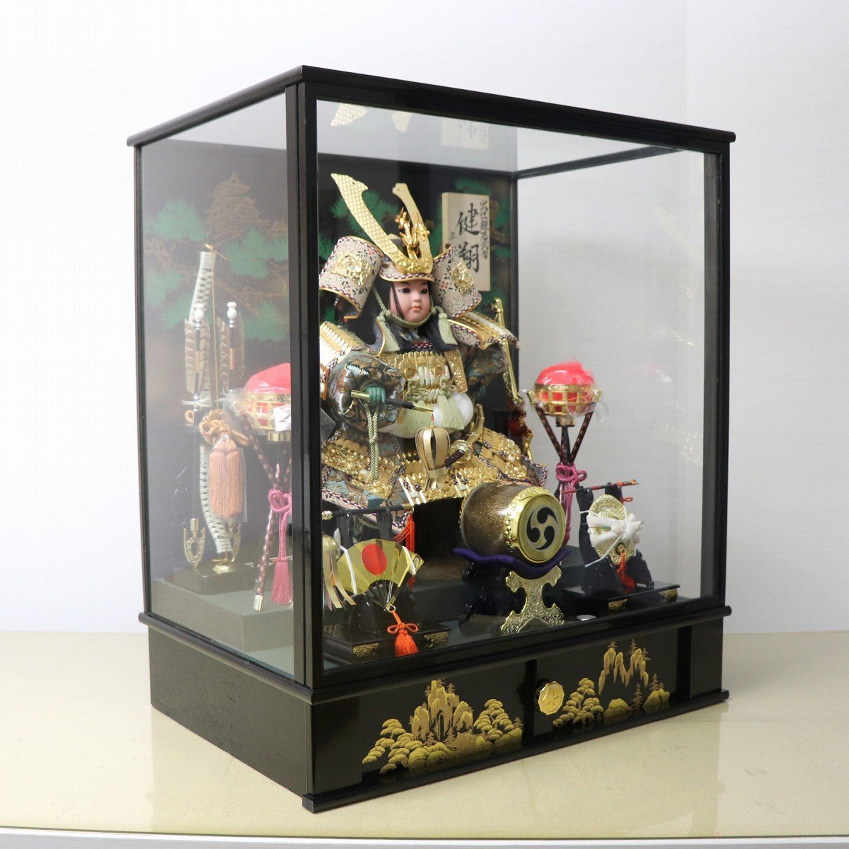 Item photo
