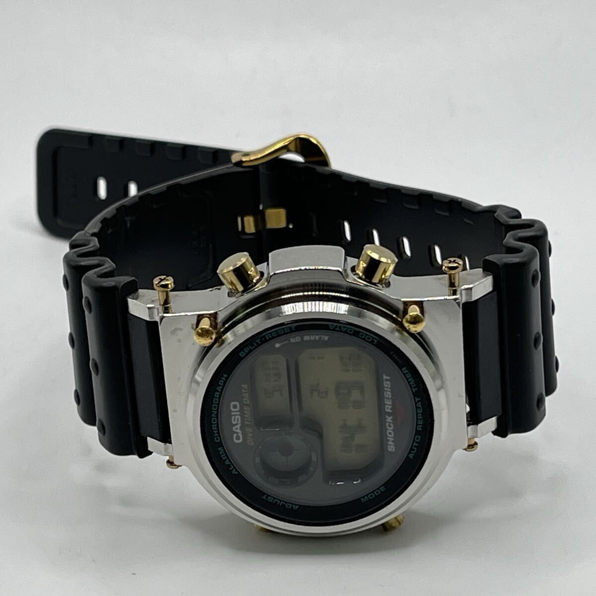 Item photo