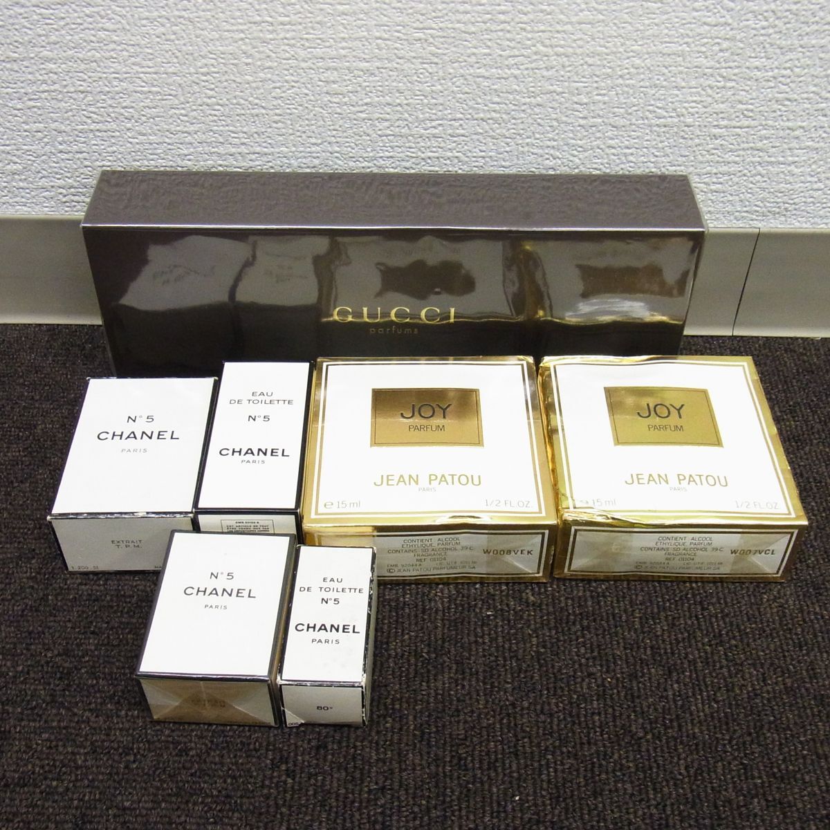 Item photo
