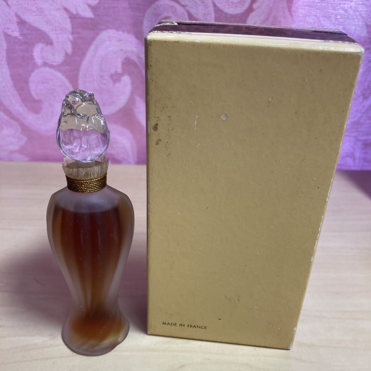 Item photo