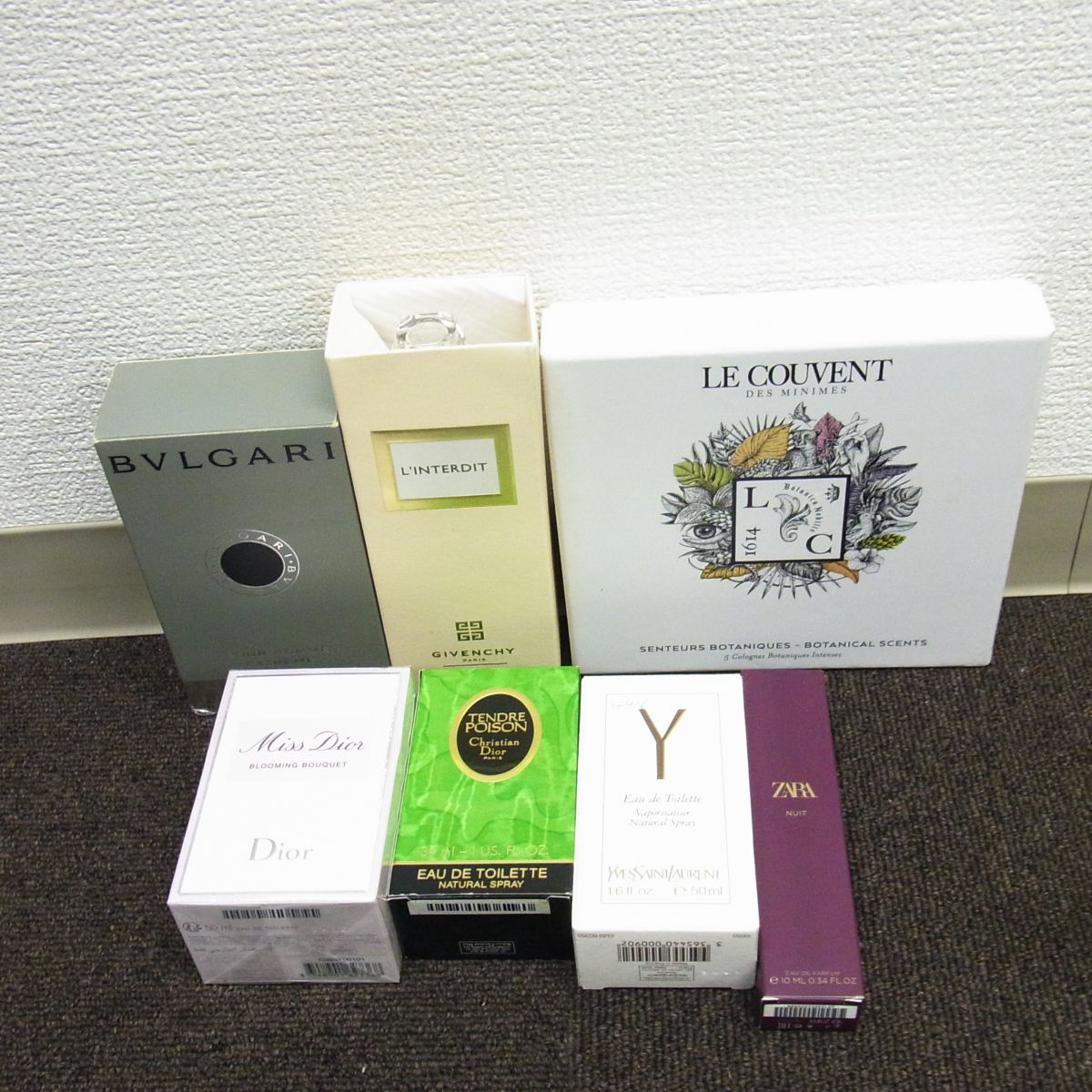 Item photo
