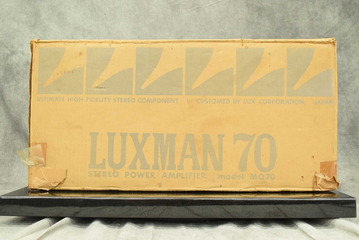 Item photo