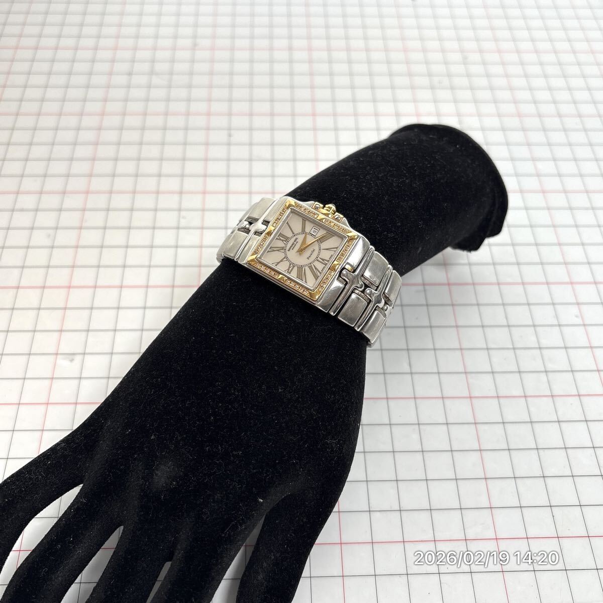 Item photo