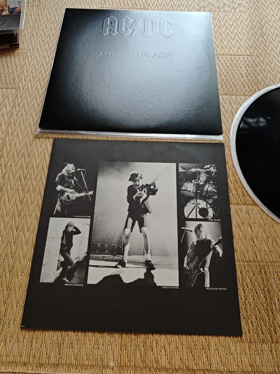Item photo