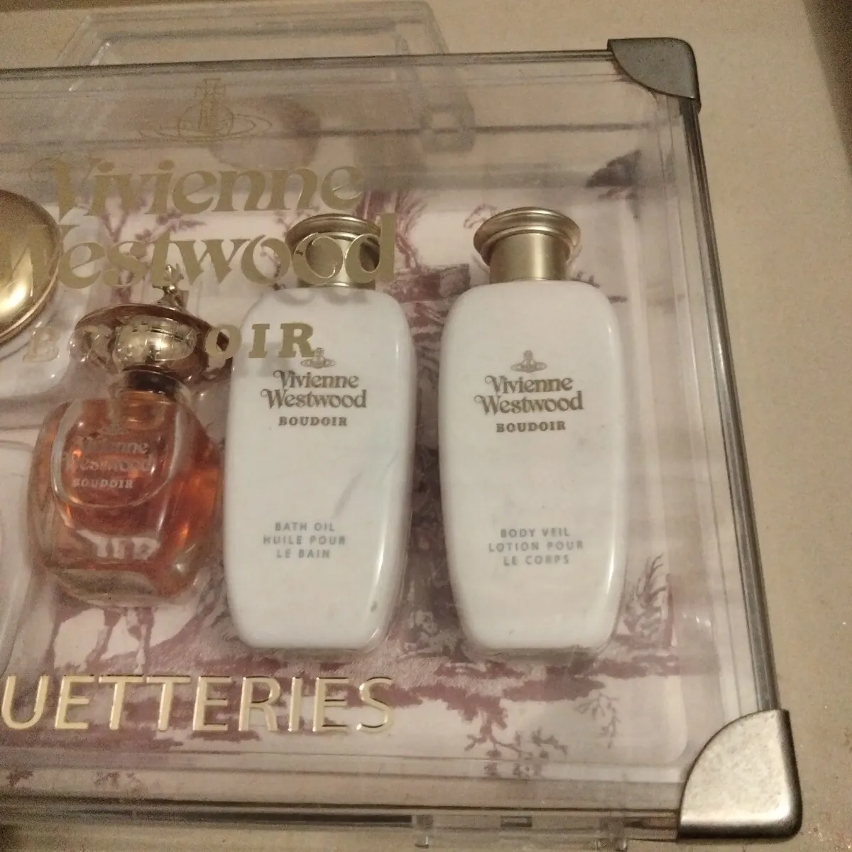 Item photo